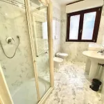 Apartment Con Posto Auto Riservato Tra Spiaggia, Centro, Stazione Ed Ospedale *