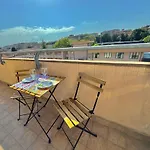 Con Posto Auto Riservato Tra Spiaggia, Centro, Stazione Ed Ospedale Apartment *