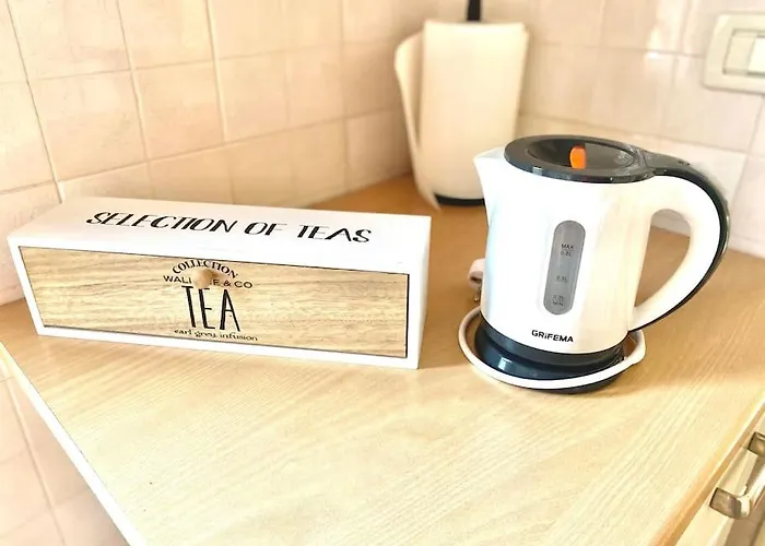 Con Posto Auto Riservato Tra Spiaggia, Centro, Stazione Ed Ospedale Apartment Pescara